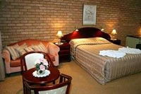 Deer Park Motor Inn Armidale - Melbourne Tourism