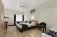 Beach House Motel - Melbourne Tourism