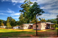 Fontys Pool Caravan Park and Chalets - Australia Accommodation