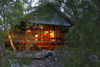 Girraween Environmental Lodge - Sunshine Coast Tourism