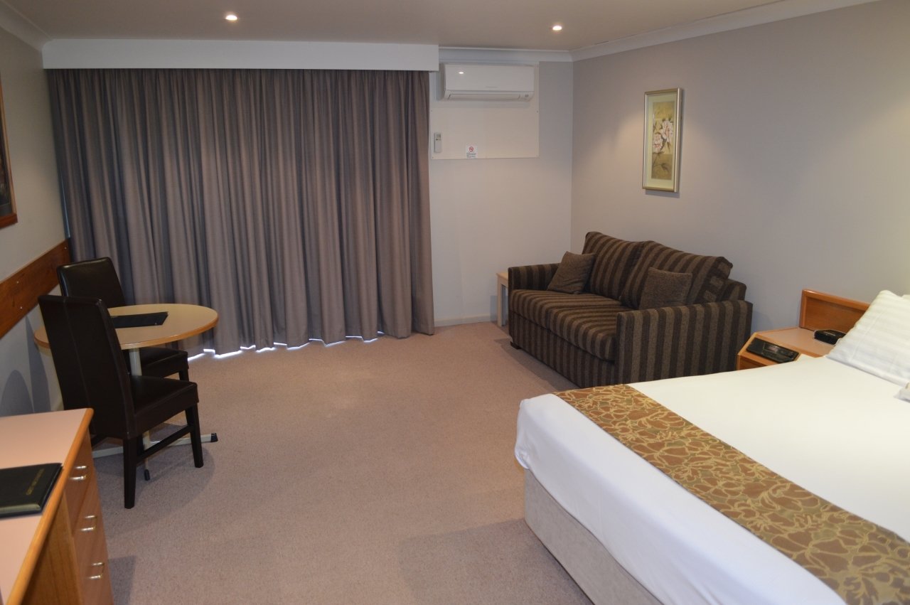 Young NSW Accommodation Newcastle
