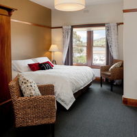 Kermandie Hotel  Marina - Accommodation Newcastle