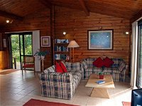 Lavendula Garden Cottage - Australia Accommodation