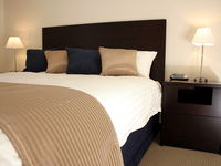 Macquarie Waters Boutique Apartment Hotel - Accommodation ACT