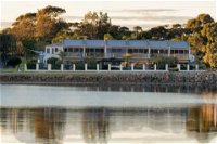 Sails Luxury Apartments - Melbourne Tourism