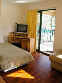 T's Tennis Resort - Accommodation Newcastle