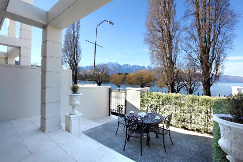 Lakeside Living - Accommodation New Zealand 0