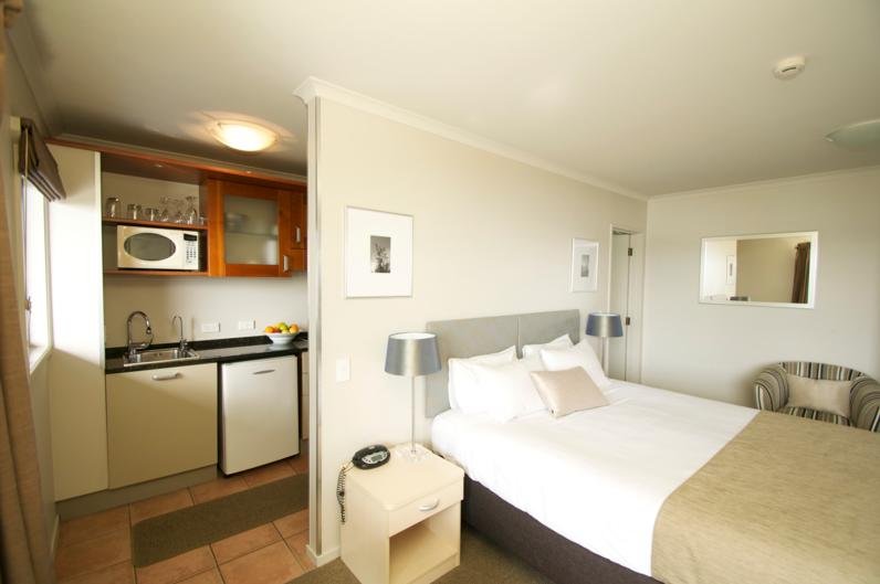 Blue Pacific Quality Apartments - Accommodation New Zealand 12