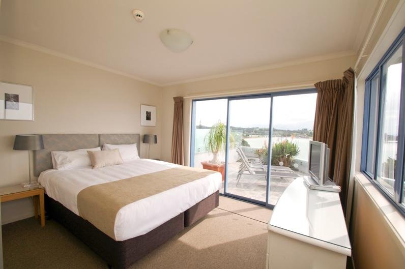 Blue Pacific Quality Apartments - Accommodation New Zealand 16