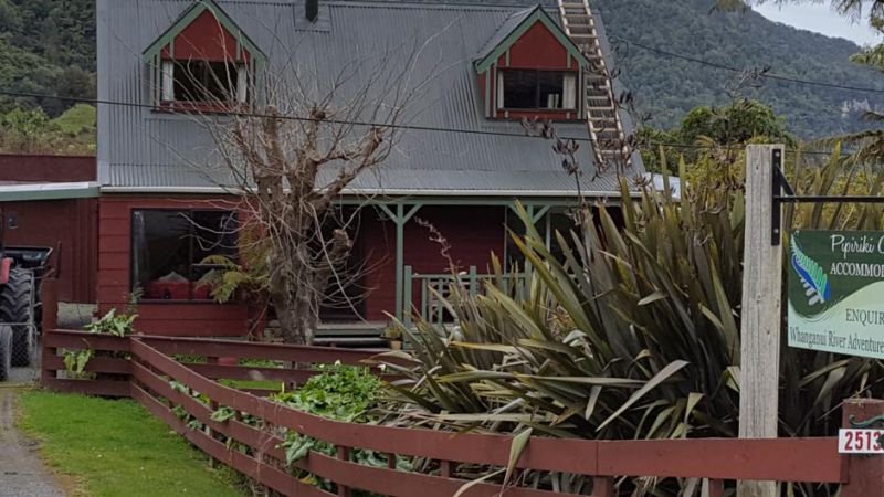 Whanganui River Adventures - Pipiriki Cottage - Accommodation New Zealand 0