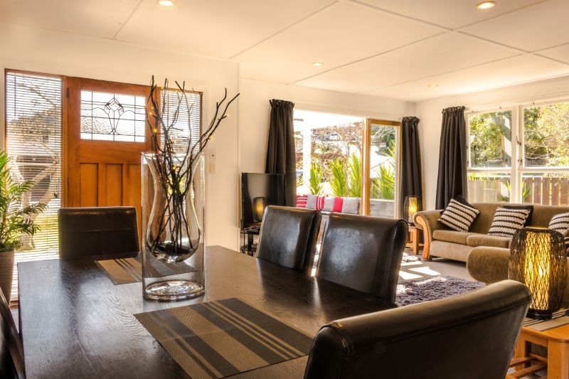 Central In Seaview Crescent - Accommodation New Zealand 0