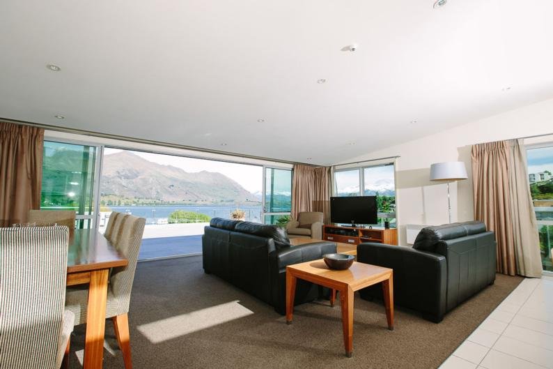 Lakeside Apartments - Accommodation New Zealand 8