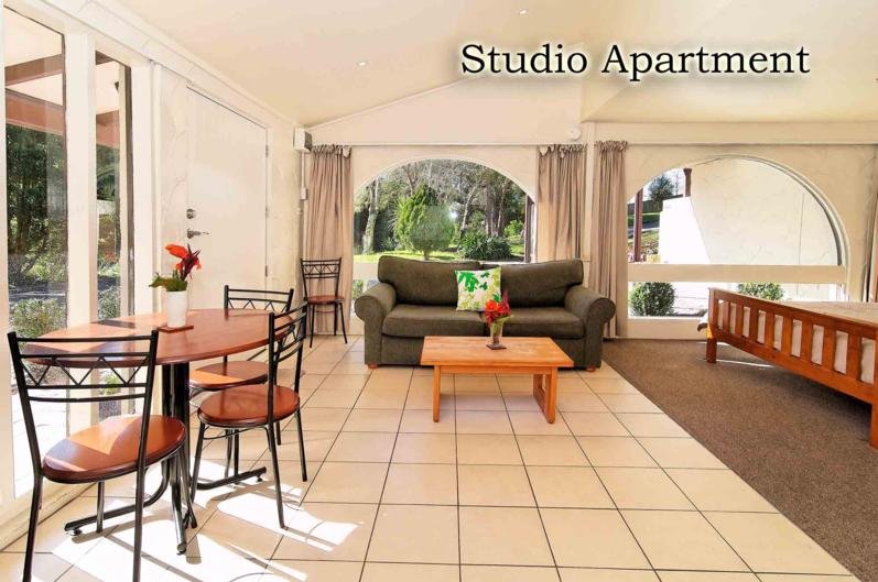 Redwood Park Serviced Apartments - Accommodation New Zealand 11