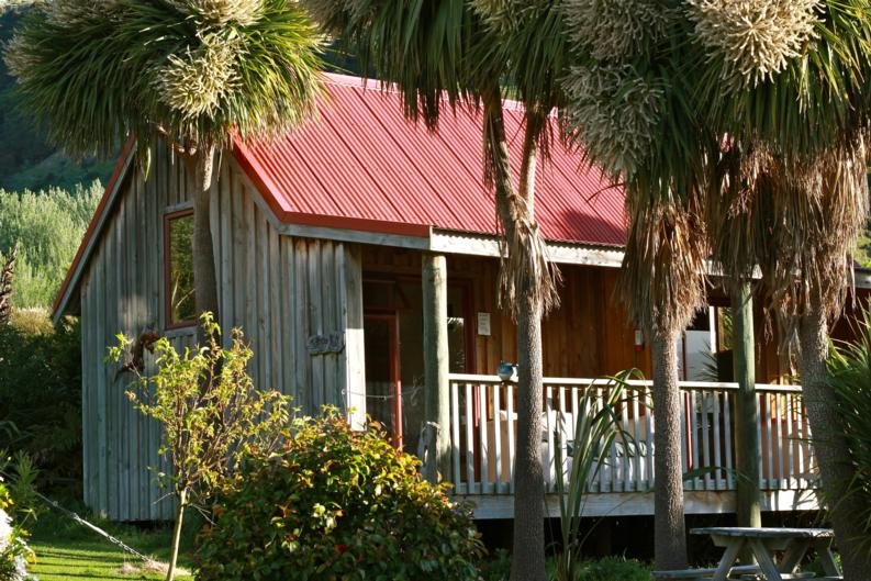 Onuku Farm Hostel  - Accommodation New Zealand 7