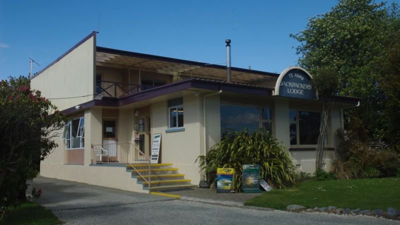 Te Anau Lakefront Backpackers - Accommodation New Zealand 0
