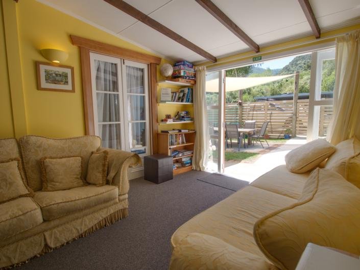 Anakiwa 401 Self-catering Guesthouse - Accommodation New Zealand 1