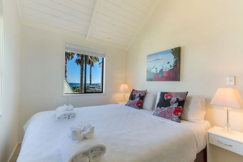 Villa Palm Views - Accommodation New Zealand 5
