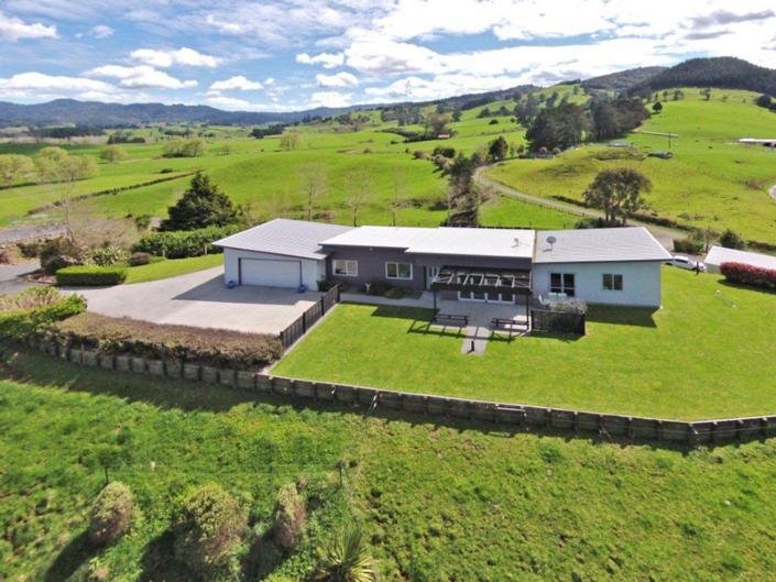 Birds Eye View Bed And Breakfast - Accommodation New Zealand 0