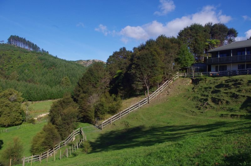 Karamu Valley Lodge - Accommodation New Zealand 7