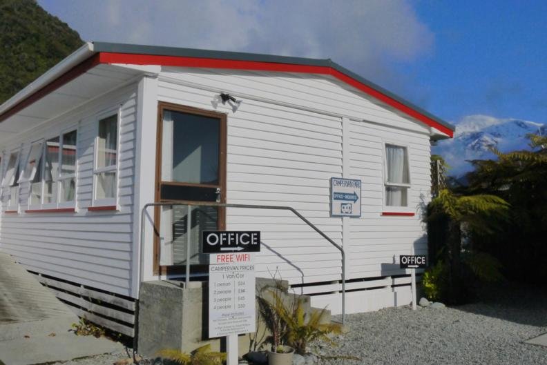 Franz Josef Holiday Rentals - Accommodation New Zealand 27