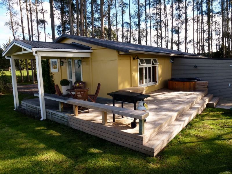 B&B Blossom Cottage - Accommodation New Zealand 0