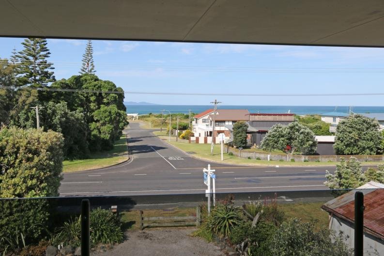 Waihi Beach Lodge - Accommodation New Zealand 3