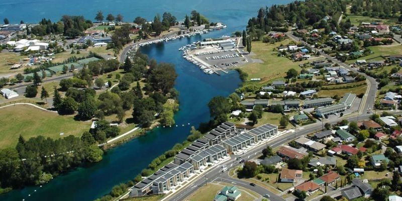 Riverside 2 Taupo Riverfront Apartment - Accommodation New Zealand 1