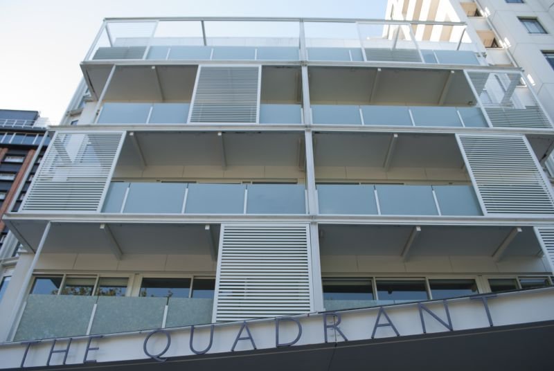 Mod On The Quad - Auckland City Apartment