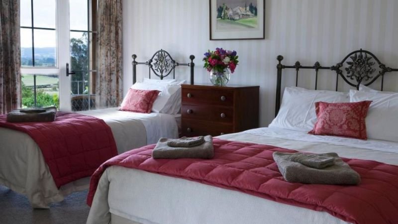 Silver Peaks Lodge - Farmstay Bed And Breakfast