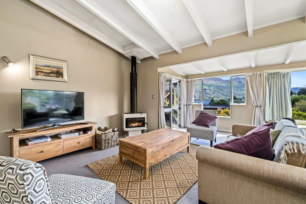 Taha Wai - Wanaka Holiday Home - Accommodation New Zealand 0
