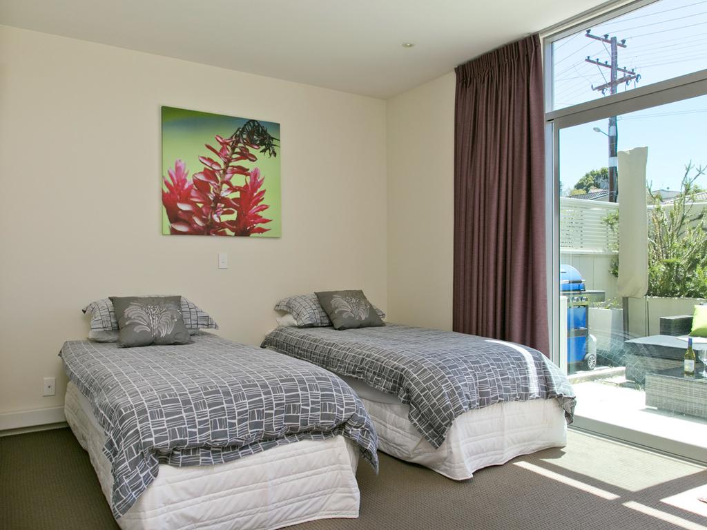 The Boathouse - Taupo Holiday Apartment - thumb 3