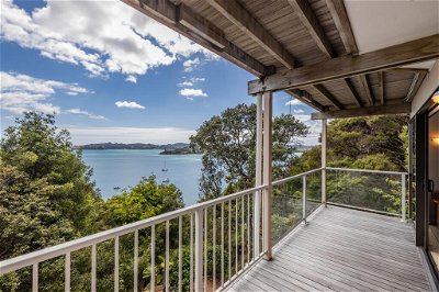 The Top Of The Tide - Paihia Holiday Home