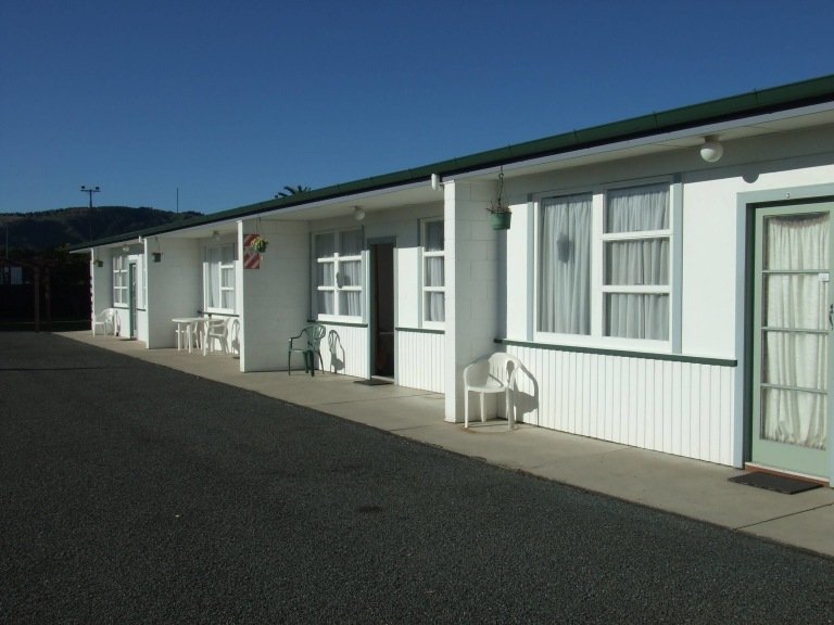 Endeavour Lodge Motel - thumb 1