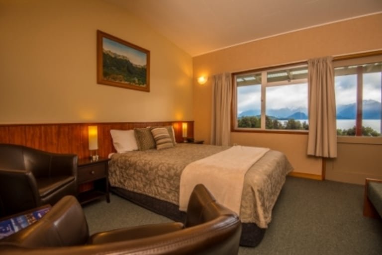 Manapouri Lakeview Motor Inn - thumb 15
