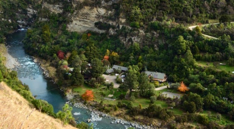 River Valley Adventure Lodge - thumb 0
