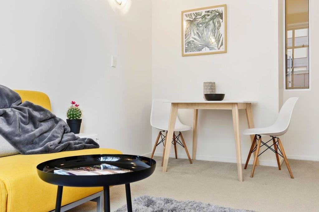 NEW Perfect City Central One Bedroom On Queen St - thumb 2