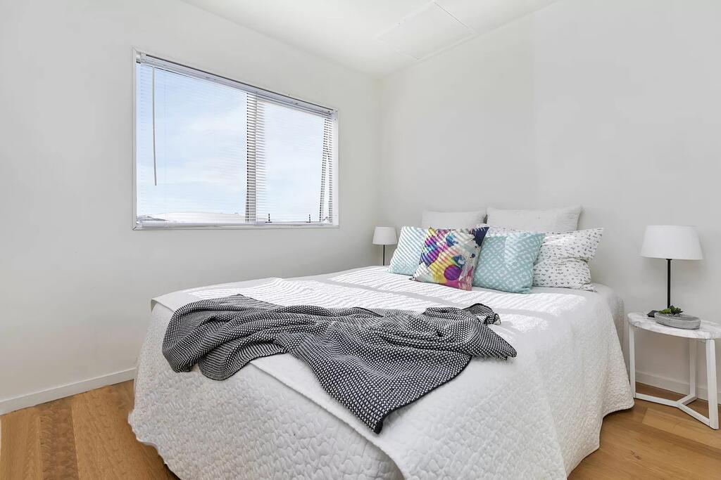 2 Bedroom 2 Bathroom Apartment In Auckland CBD - thumb 1