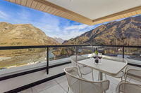 Awa Apartment  the base of Coronet Peak