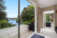 Clearwater Cottage - Lake Rotoiti Holiday Home