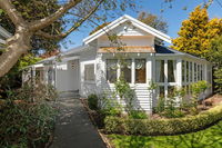 Fendalton Villa - Christchurch Holiday Home