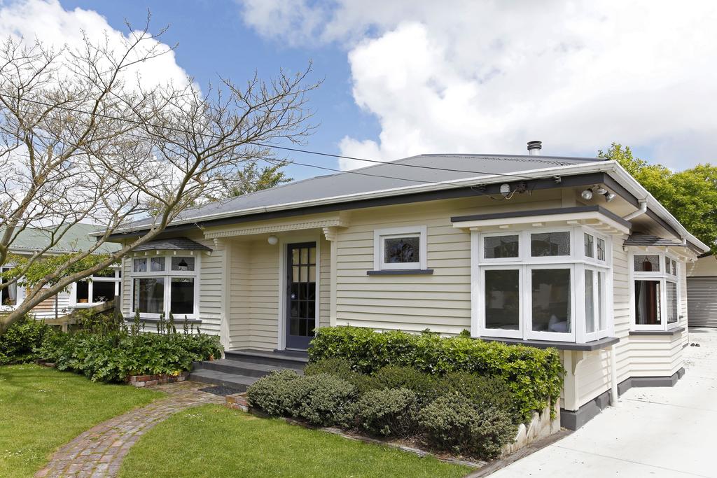 Marys Villa - Christchurch Holiday Homes - thumb 1