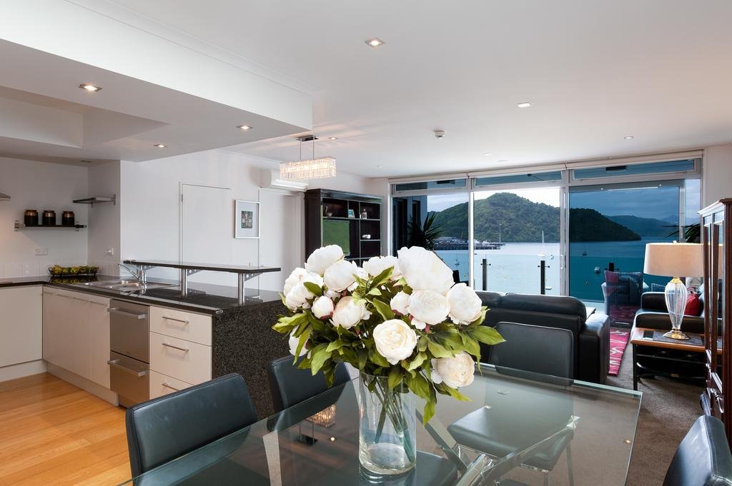 Picton Waterfront Luxury Apartments - thumb 3