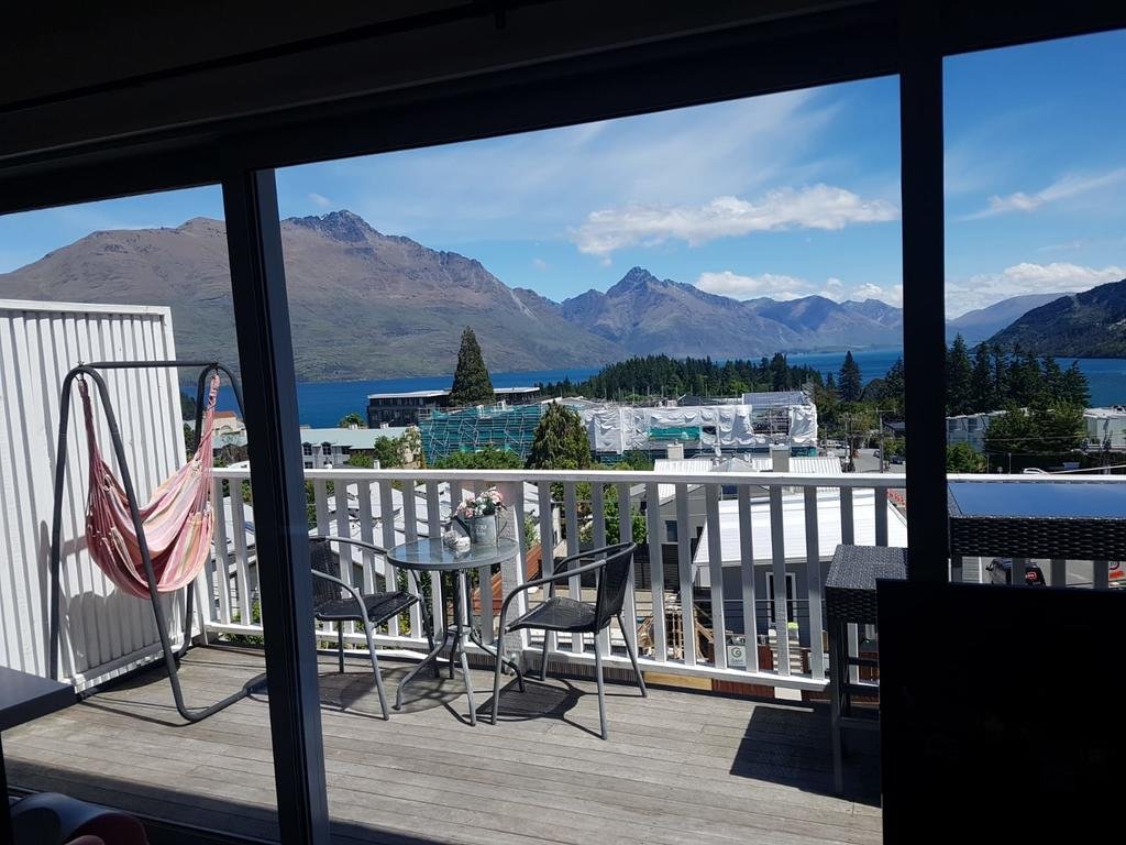 Queenstown Lakeview Lodge - thumb 1