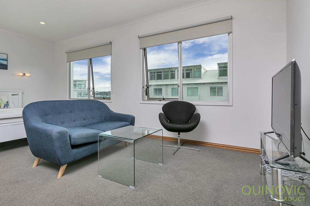 QV Refine And Central Apartment - 827 - thumb 1