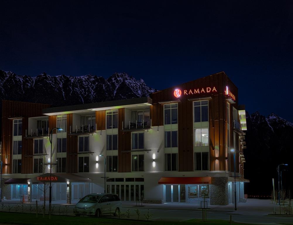 Ramada Suites By Wyndham Queenstown Remarkables Park - thumb 3