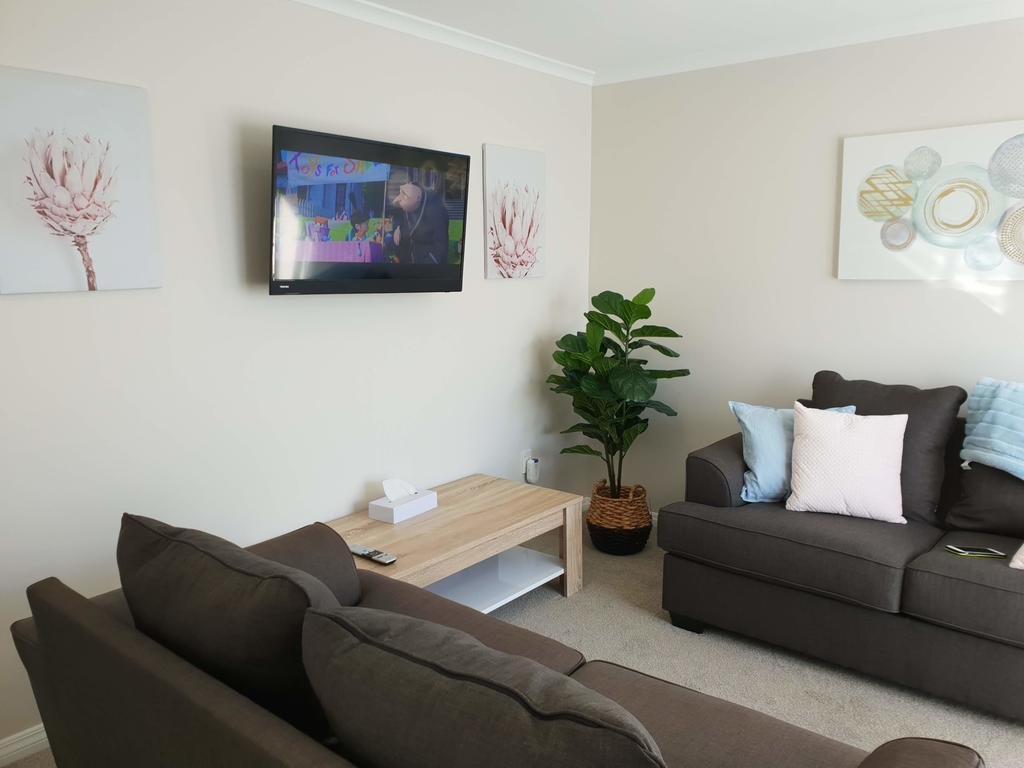 Rose Apartments Unit 5 Central Rotorua- Accommodation & Spa - thumb 3