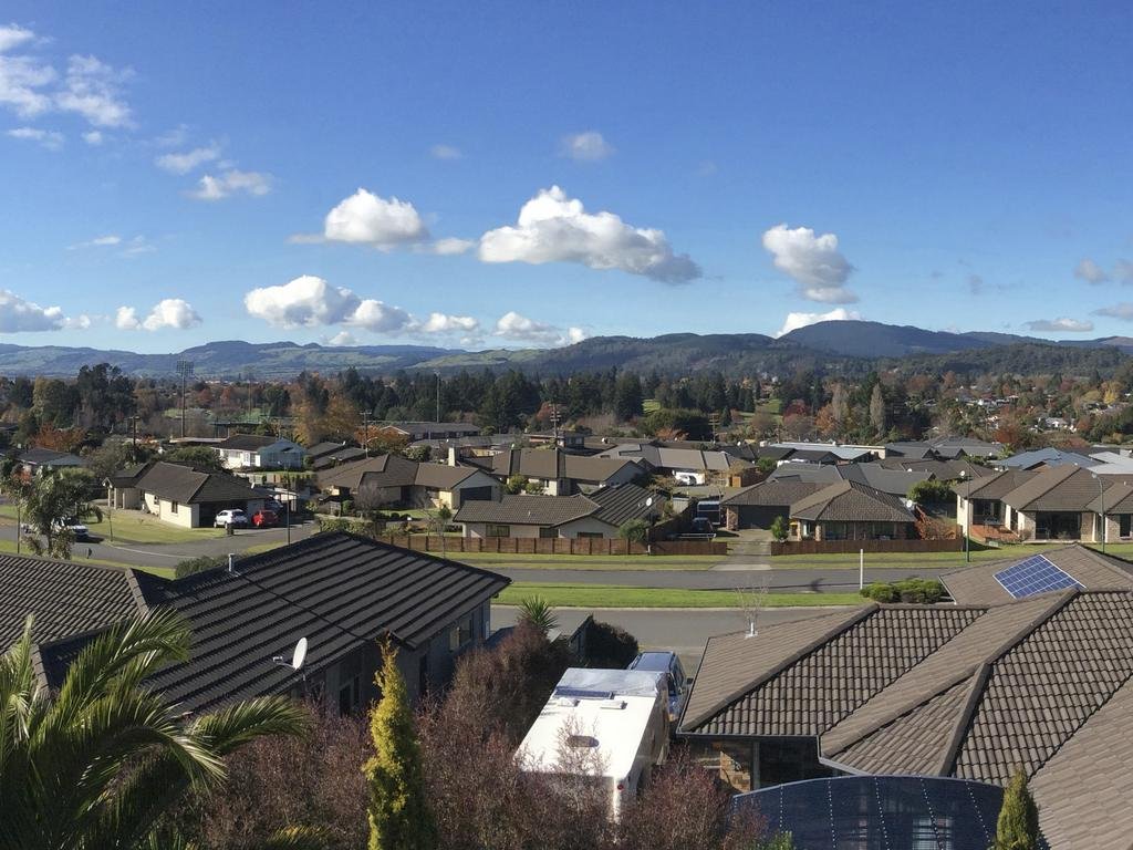 Rotorua Views B&B/Apartment - thumb 1