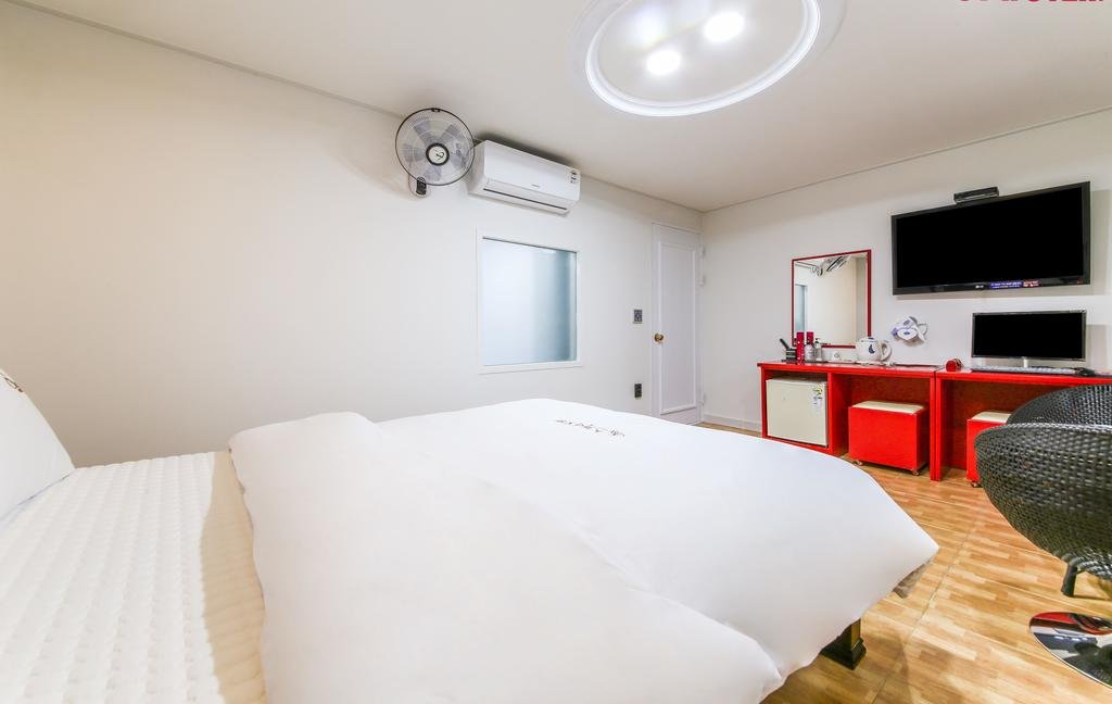 Changwon Sky Motel - Accommodation South Korea