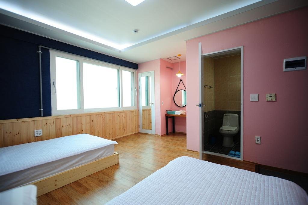 Good Guesthouse Accommodation South Korea