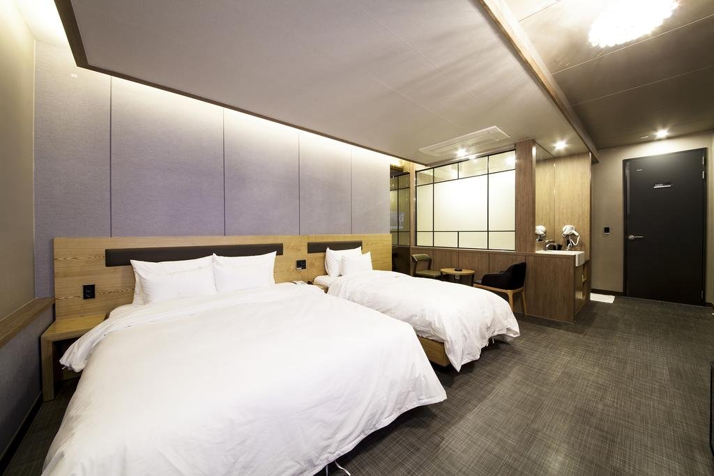 Jinju Kai Hotel Accommodation South Korea